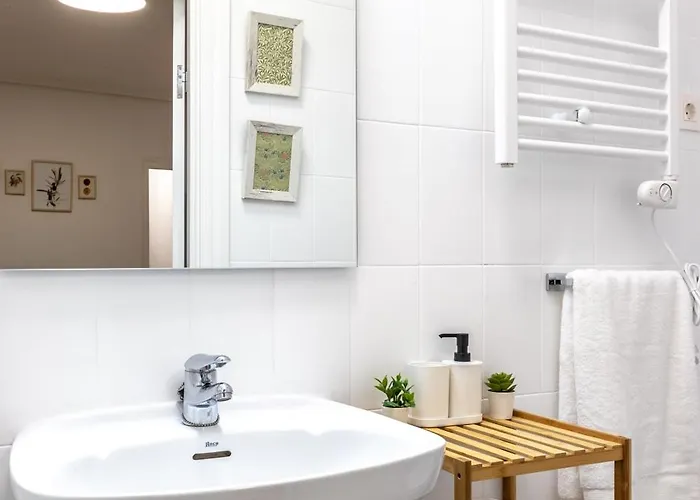 Апартаменты 1 Parada Al Casco Viejo, 1 Min En Metro - Santutxu