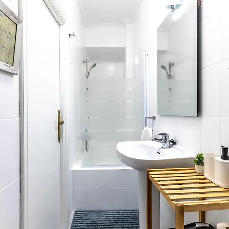 Apartamento 1 Parada Al Casco Viejo, 1 Min En Metro - Santutxu Bilbao