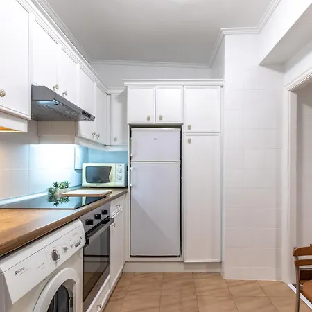 1 Parada Al Casco Viejo, 1 Min En Metro - Santutxu Apartamento *
