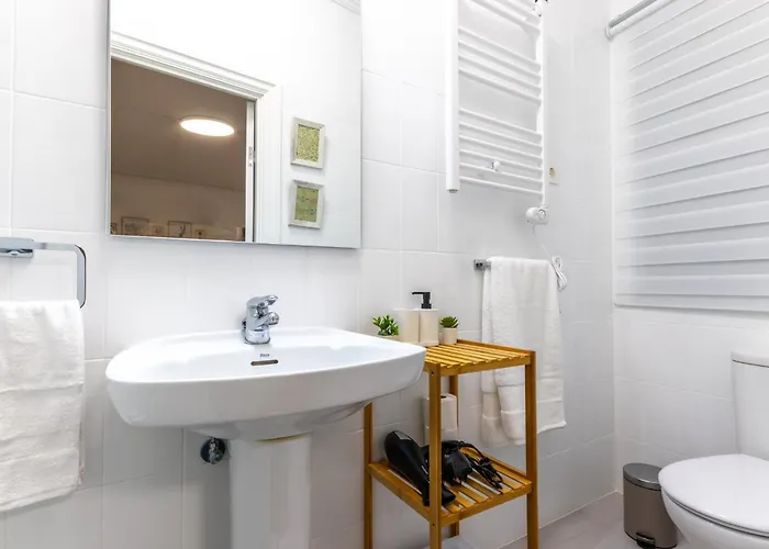 1 Parada Al Casco Viejo, 1 Min En Metro - Santutxu Lejlighed